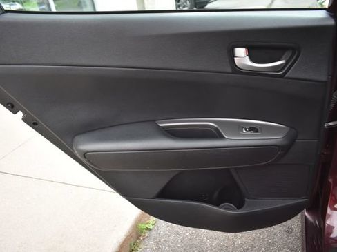 Used 2019 Kia Optima LX FWD image 28