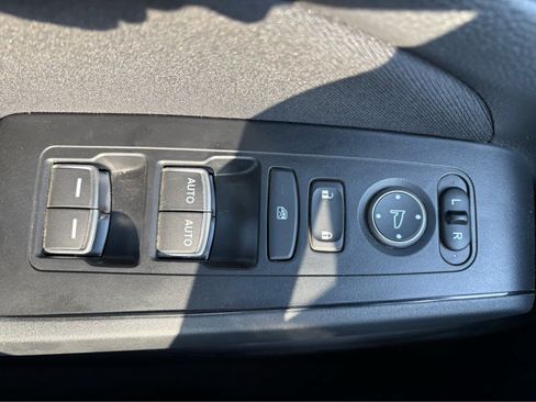 Used 2023 Honda Civic LX image 30