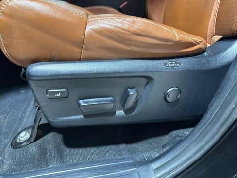 Used 2015 Toyota Tundra 1794 Edition image 33