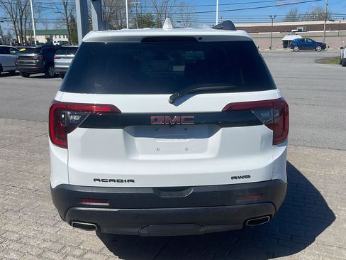 Used 2023 GMC Acadia SLE w/ Driver Convenience Package AWD/4WD image 5