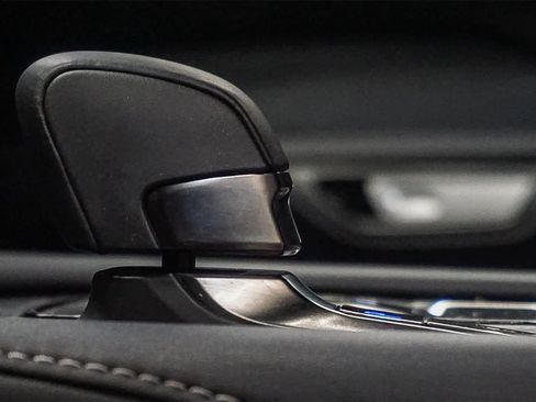 Used 2024 Lexus RX 350 Premium image 19