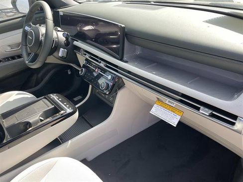 New 2026 Hyundai Tucson Limited AWD/4WD image 24