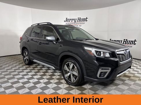 Used 2020 Subaru Forester Touring image 5