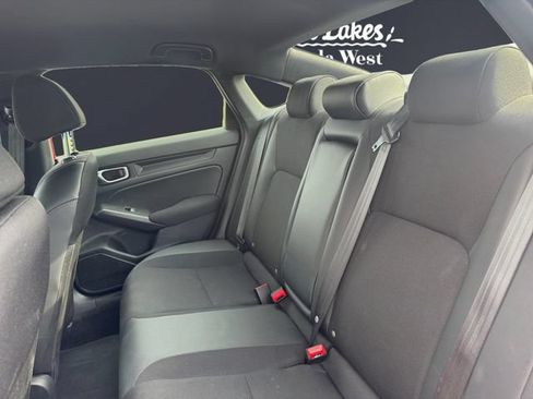 Used 2025 Honda Civic Sport image 2