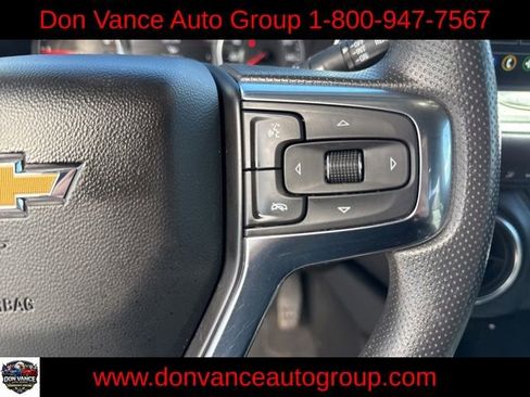 Used 2023 Chevrolet Blazer LT image 12