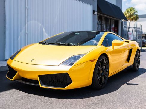 Used 2013 Lamborghini Gallardo LP 550-2 RWD image 3