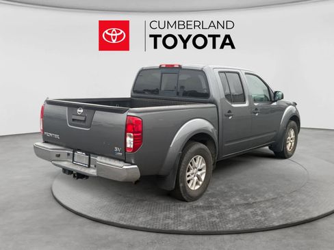 Used 2018 Nissan Frontier SV RWD image 5