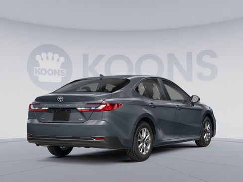 New 2026 Toyota Camry LE FWD image 2