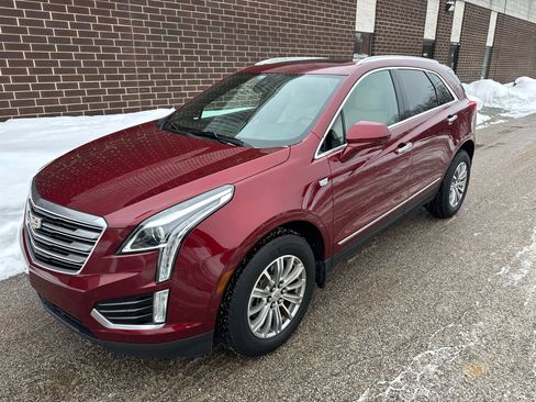 Used 2018 Cadillac XT5 Luxury w/ Driver Awareness Package image 28