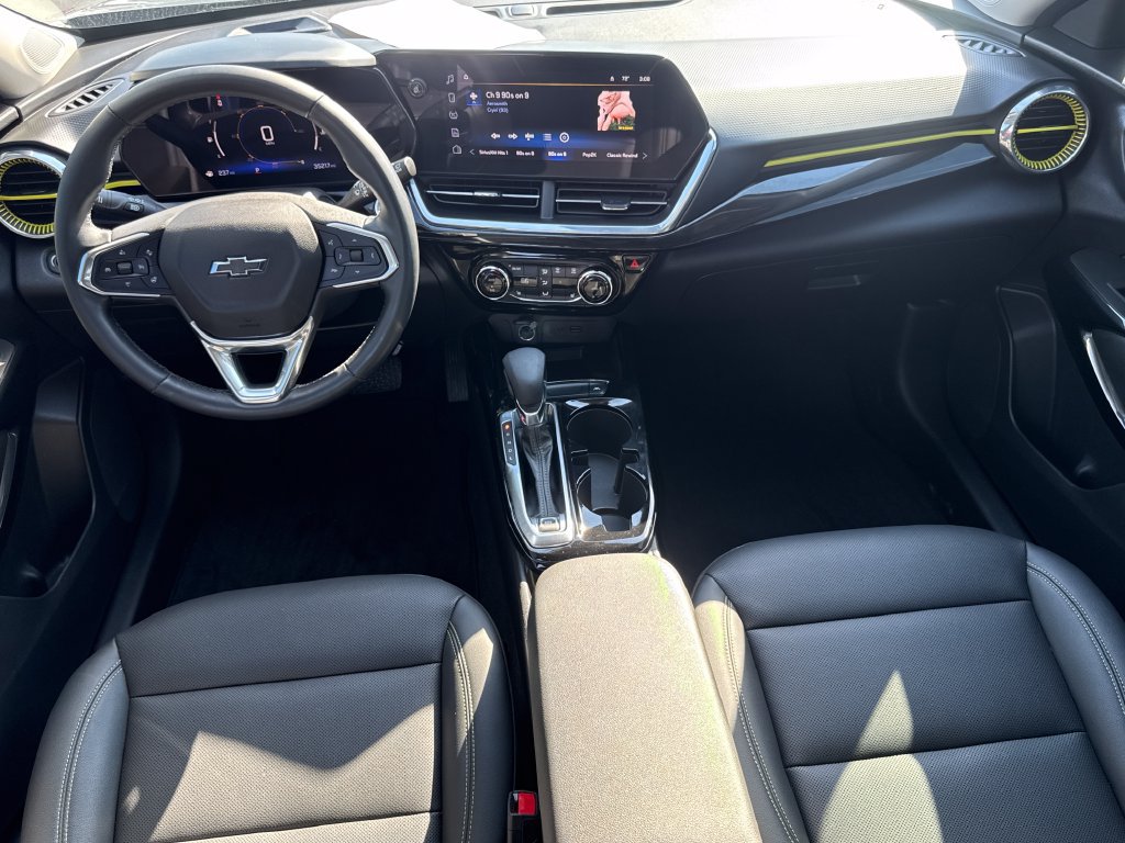 Certified 2024 Chevrolet Trax ACTIV w/ Sunroof Package FWD image 9