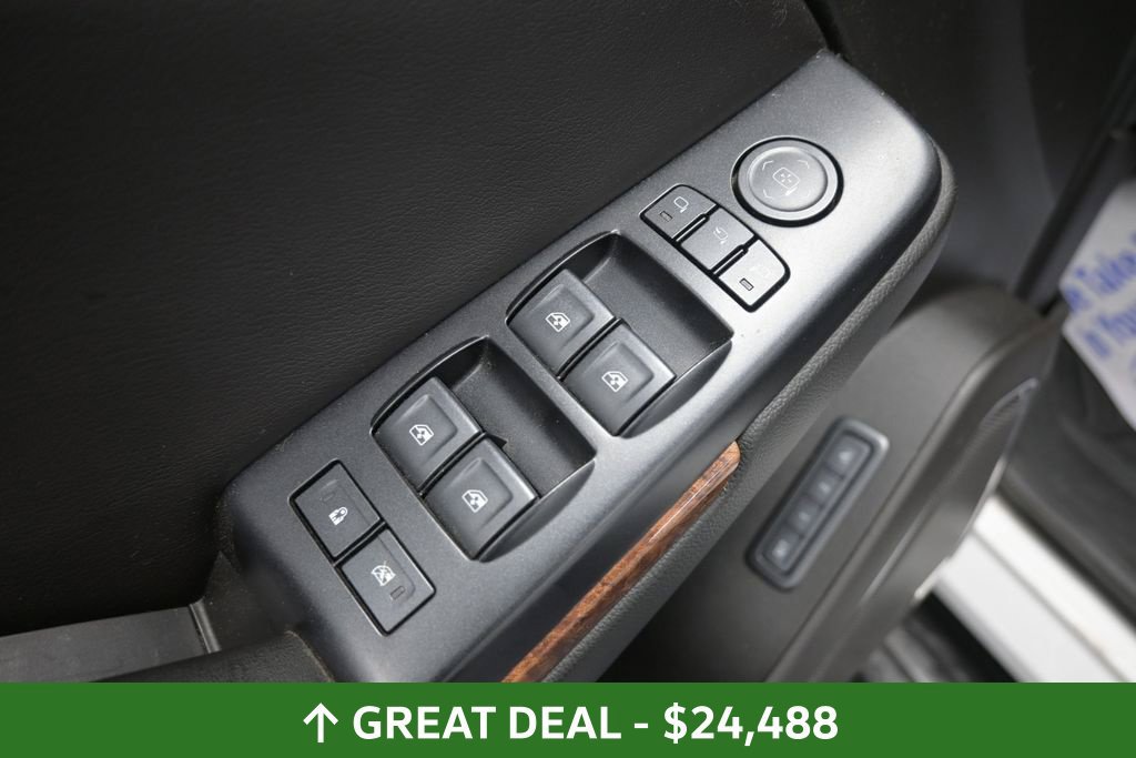 Used 2018 Chevrolet Tahoe Premier w/ RST 6.2L Performance Edition AWD/4WD image 34