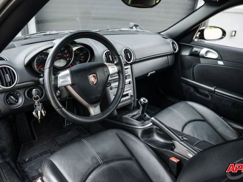 Used 2007 Porsche Cayman RWD image 2