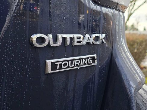 Used 2023 Subaru Outback Touring w/ Popular Package #2 image 17