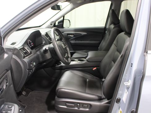 Used 2024 Honda Ridgeline RTL image 3