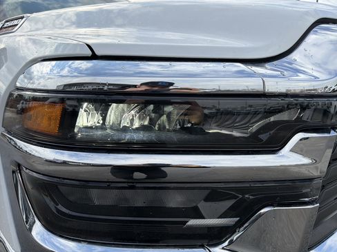 Used 2025 RAM 3500 Big Horn AWD/4WD image 10