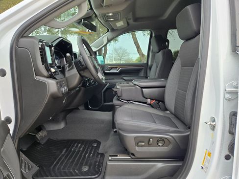 Certified 2023 Chevrolet Silverado 1500 RST image 10