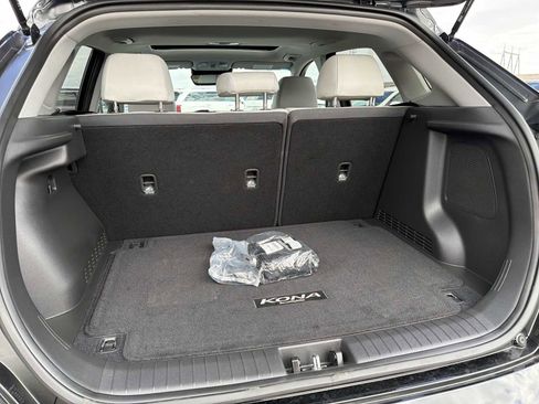 Certified 2023 Hyundai Kona Limited image 9