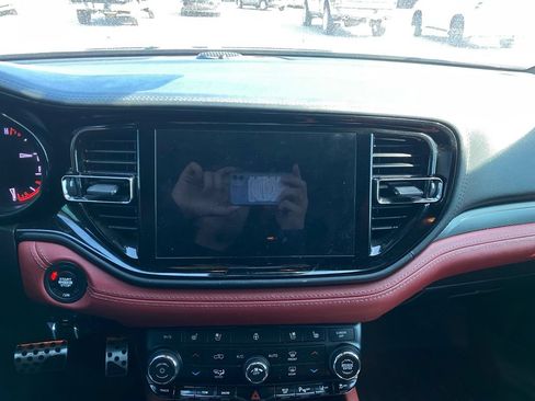 Used 2021 Dodge Durango R/T w/ Tow 'N Go Package AWD/4WD image 23
