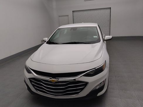 Used 2022 Chevrolet Malibu LT FWD image 15