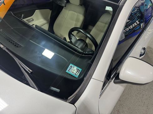 Used 2022 Mercedes-Benz CLA 250 4MATIC image 8