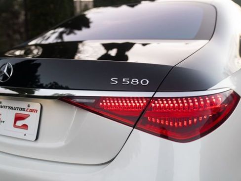 Used 2023 Mercedes-Benz Maybach S 580 4MATIC image 19