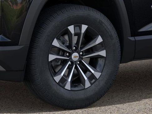 New 2026 Chevrolet Equinox LT image 33