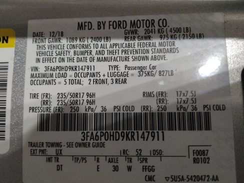 Used 2019 Ford Fusion SE FWD image 33