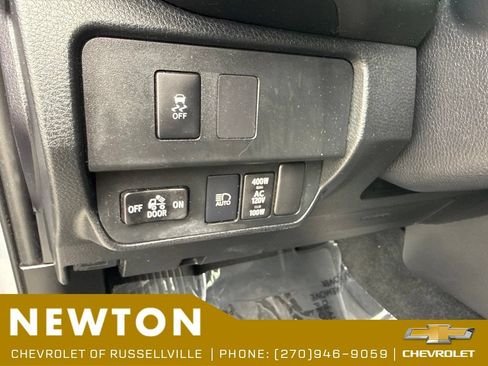 Used 2021 Toyota Tacoma TRD Sport AWD/4WD image 27