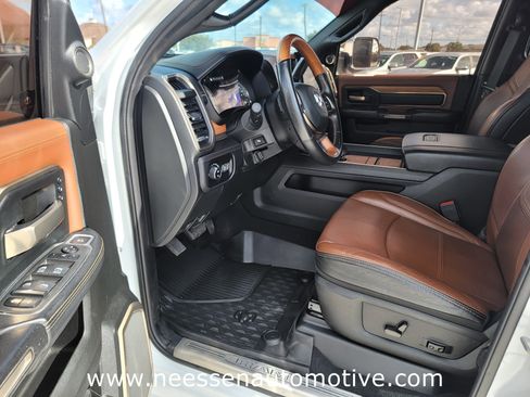 Used 2022 RAM 2500 Limited image 18