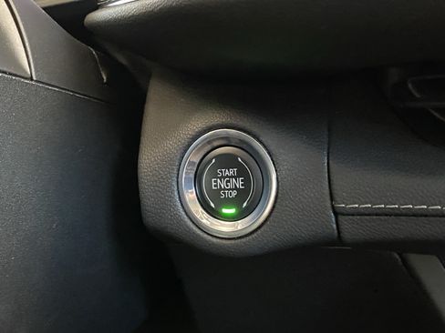 Used 2023 Buick Envision Preferred FWD image 14