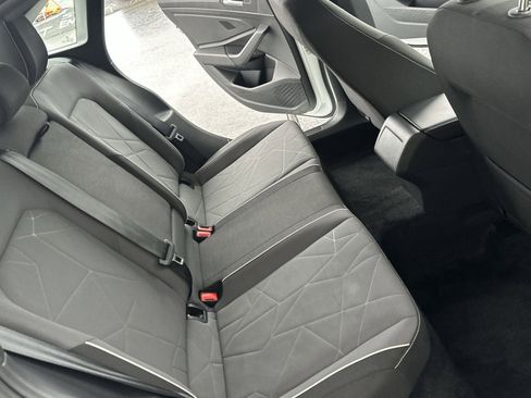 Used 2025 Volkswagen Jetta Sport FWD image 31