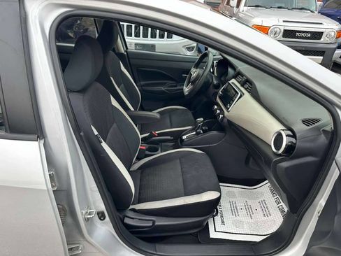 Used 2020 Nissan Versa SV FWD image 19