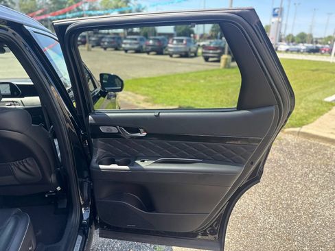 Used 2022 Hyundai Palisade Calligraphy FWD image 18