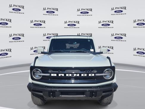 Certified 2024 Ford Bronco Outer Banks AWD/4WD image 8