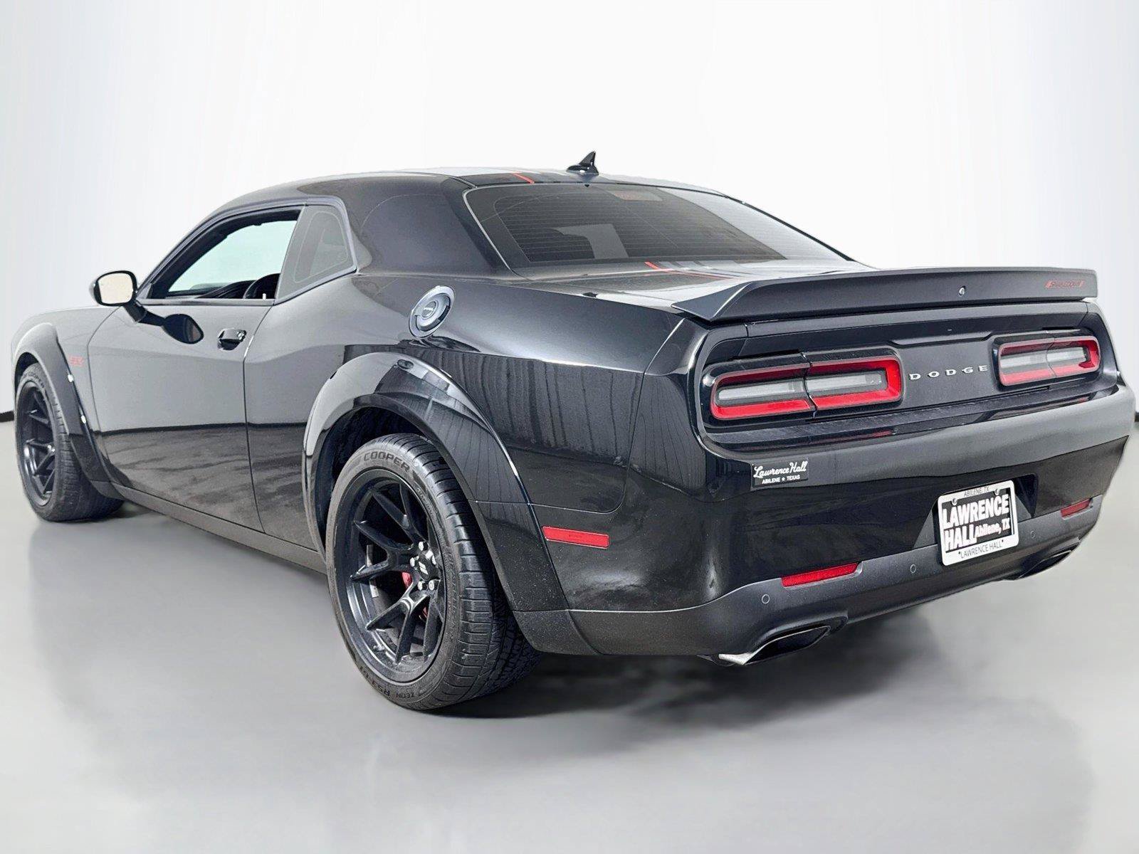 Used 2023 Dodge Challenger R/T Scat Pack RWD image 6