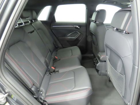 Used 2025 Audi Q3 2.0T Premium Plus w/ Premium Plus Package image 23