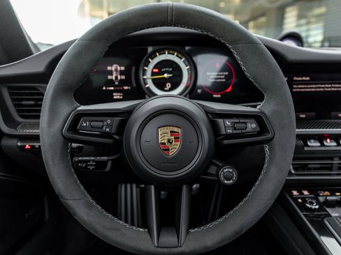 Certified 2022 Porsche 911 GT3 image 27