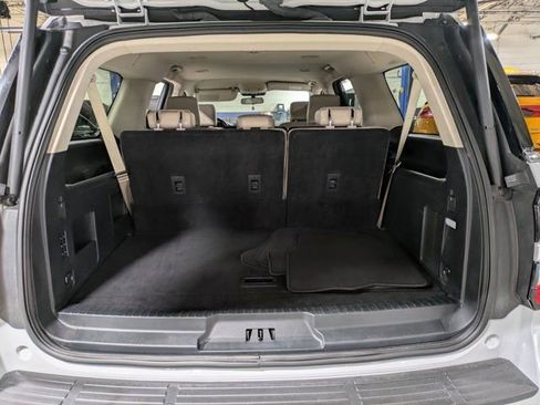 Used 2024 Ford Expedition Max XLT AWD/4WD image 11