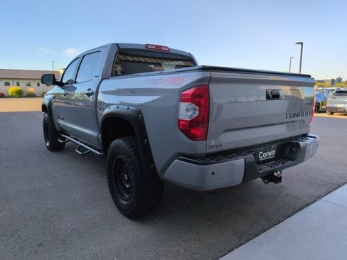 Used 2018 Toyota Tundra Limited w/ Limited Premium Package AWD/4WD image 5