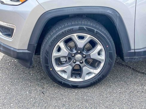 Used 2018 Jeep Compass Limited w/ Navigation Group image 7