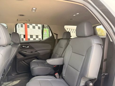 Used 2019 Chevrolet Traverse LT w/ LT Premium Package FWD image 26