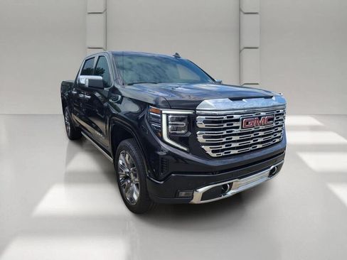 New 2026 GMC Sierra 1500 Denali w/ Denali Reserve Package AWD/4WD image 3