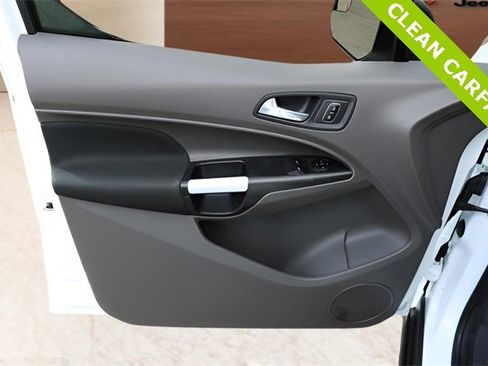 Used 2019 Ford Transit Connect XLT image 26