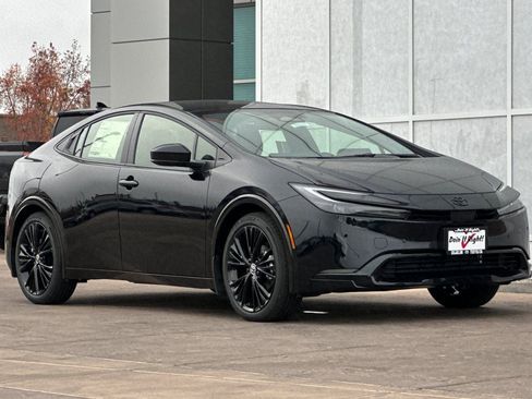 New 2026 Toyota Prius image 2