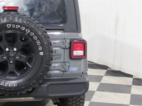 Used 2021 Jeep Wrangler Unlimited Sport image 19