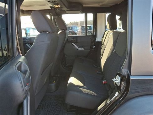 Used 2016 Jeep Wrangler Unlimited Sport S image 13