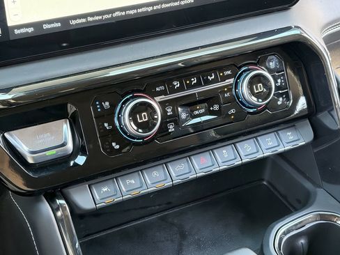 Used 2024 GMC Sierra 1500 AT4X w/ AT4X AEV Edition AWD/4WD image 30
