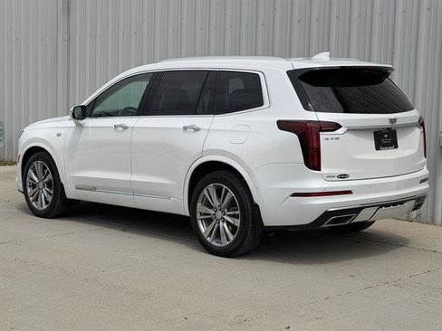 Used 2024 Cadillac XT6 Premium Luxury w/ Technology Package AWD/4WD image 8