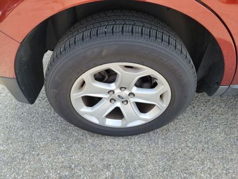 Used 2014 Ford Edge SEL w/ Equipment Group 205A FWD image 7