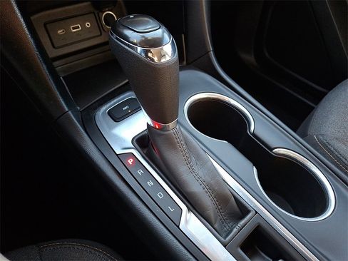 Certified 2021 Chevrolet Equinox LT image 15